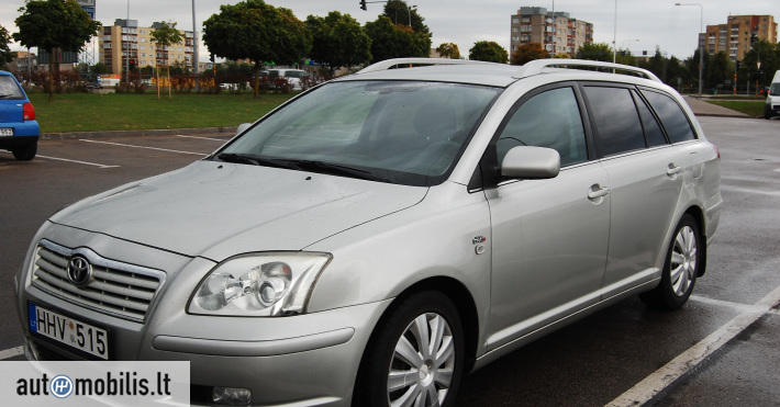 Toyota Avensis M Universalas Automobilis Lt